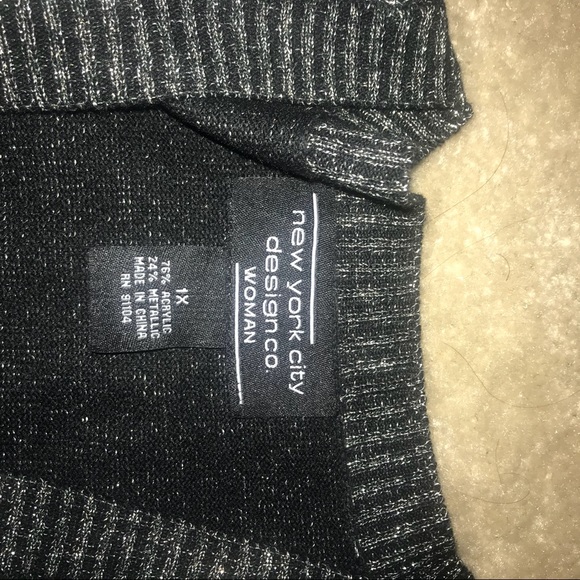 Black and Gold Cardigan - Picture 4 of 6